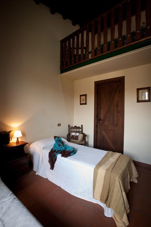 Il Vecchio Frantoio Villa Scillato  Ruang foto