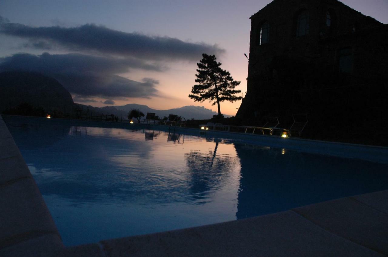 Il Vecchio Frantoio Villa Scillato  Bagian luar foto