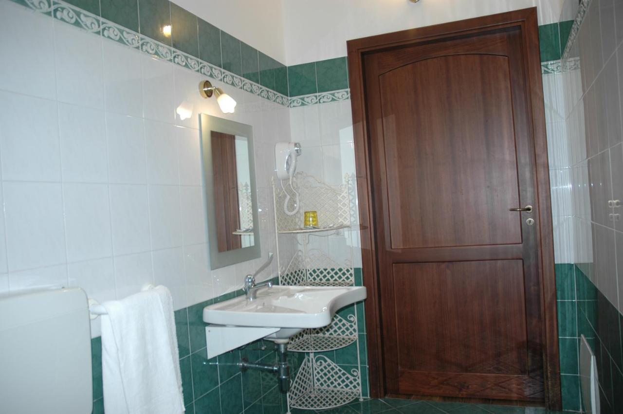 Il Vecchio Frantoio Villa Scillato  Bagian luar foto